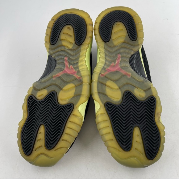Nike 👞 Big Kid’s Air Jordan Future GG Black Liquid Lime Athletic Shoes-Size 7 Y - Picture 8 of 11
